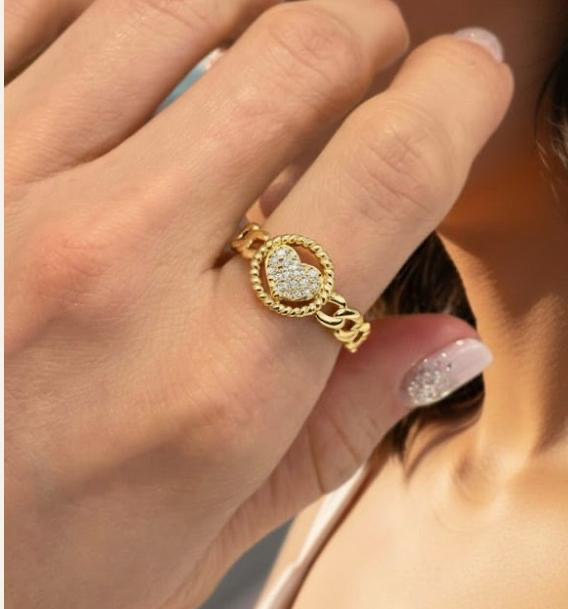 HEART RING