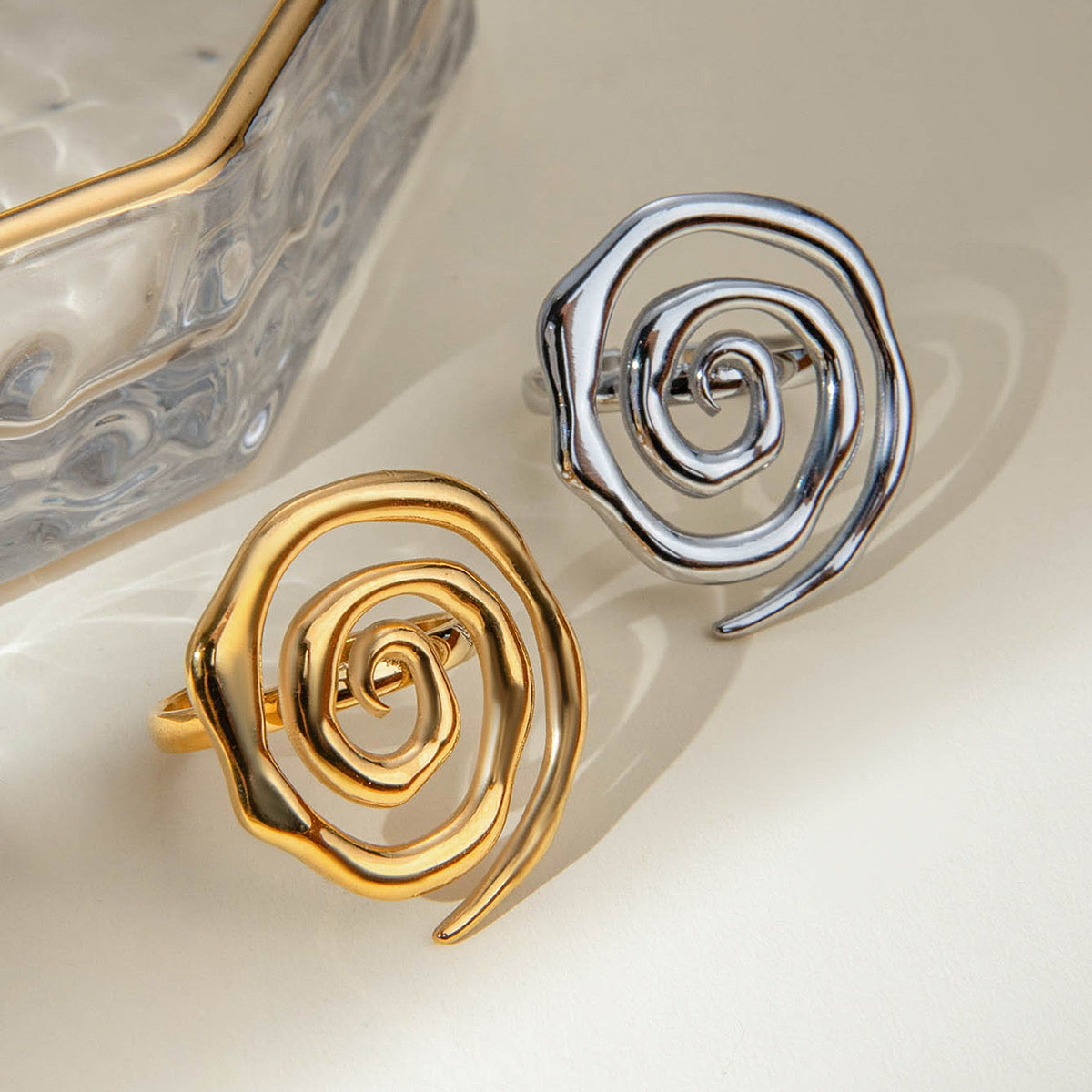 EARTH RING